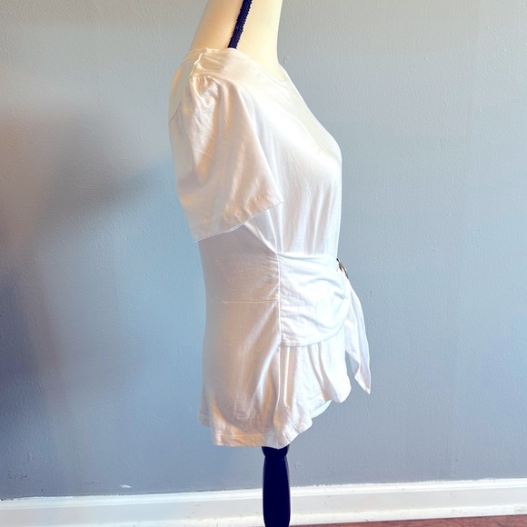 MAEVE BY ANTHROPOLOGY WHITE TSHIRT WITH A TIED BELT AT THE FRONT. Size Large. - Picture 3 of 6